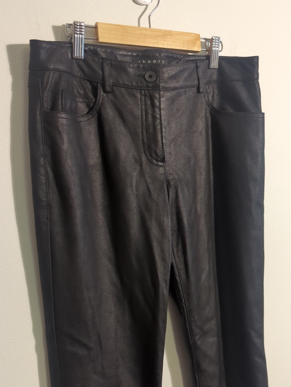 THEORY lambskin pants - size 6 - Picture 6 of 12
